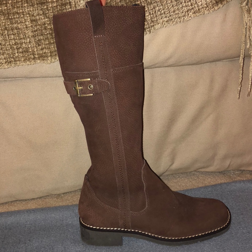 NEVER WORN AEROSOLES Brown Suede Knee-High Boots